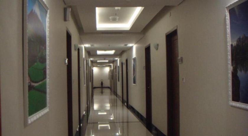 Ck Tanjungpinang Hotel And Convention Centre Exterior photo
